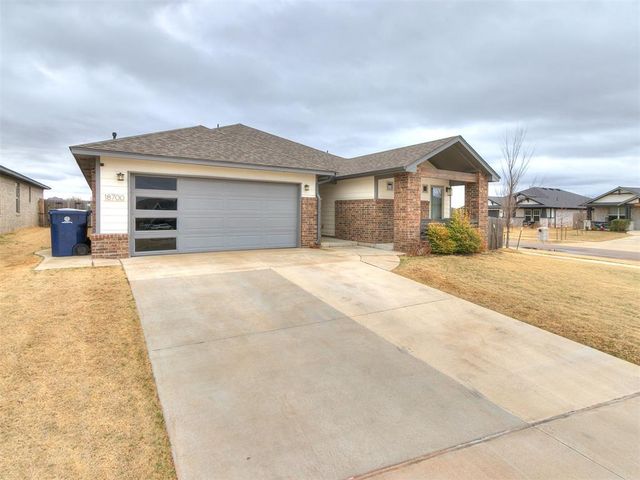 18700 Tortuga Drive, Edmond, OK 73012