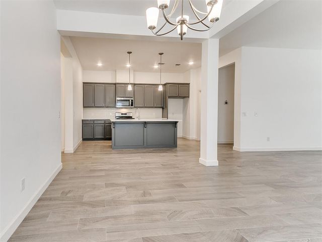 18700 Tortuga Drive, Edmond, OK 73012