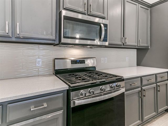 18700 Tortuga Drive, Edmond, OK 73012