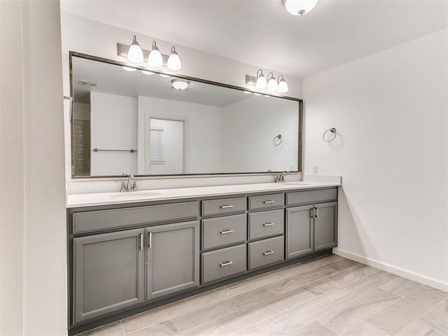 18700 Tortuga Drive, Edmond, OK 73012