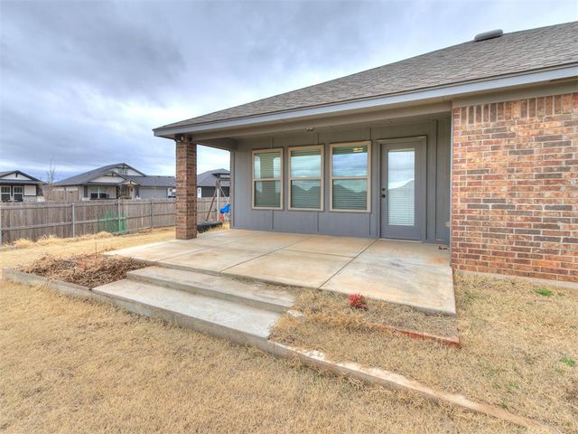 18700 Tortuga Drive, Edmond, OK 73012