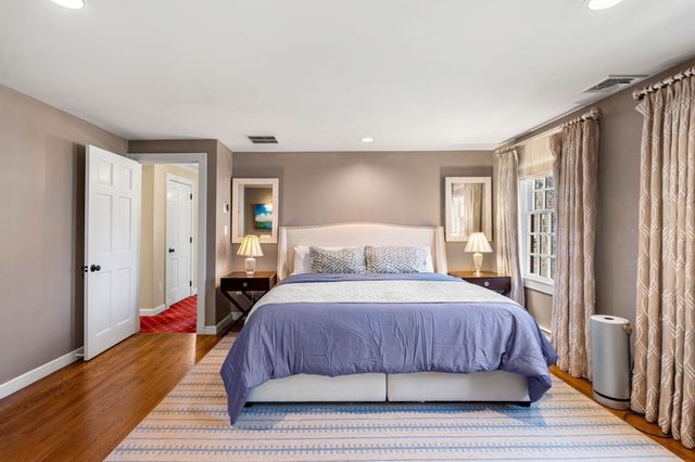 3 Buchan Rd, Andover, MA 01810