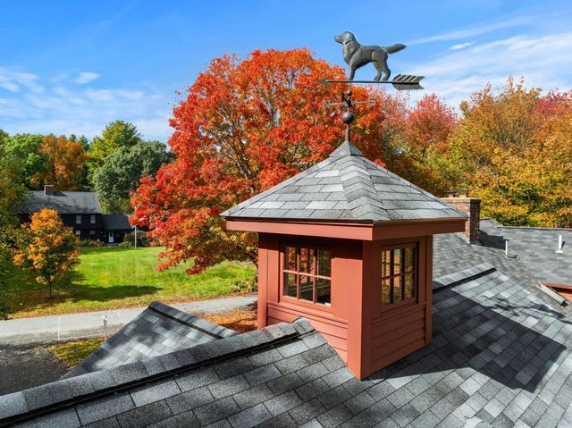 3 Buchan Rd, Andover, MA 01810