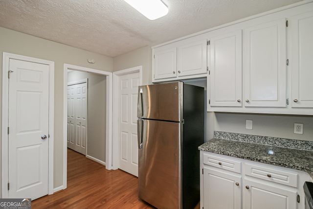 4925 Watson Mill Court, Loganville, GA 30052