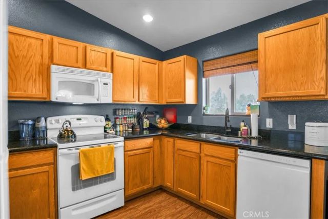 6752 Manzanita Avenue, 29 Palms, CA 92277