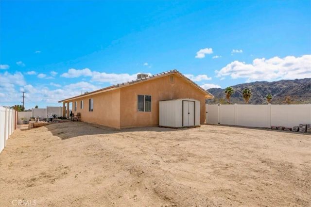 6752 Manzanita Avenue, 29 Palms, CA 92277
