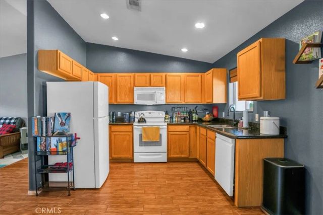 6752 Manzanita Avenue, 29 Palms, CA 92277