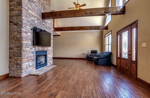 1200 HICKORY STAR Rd, Maynardville, TN 37807