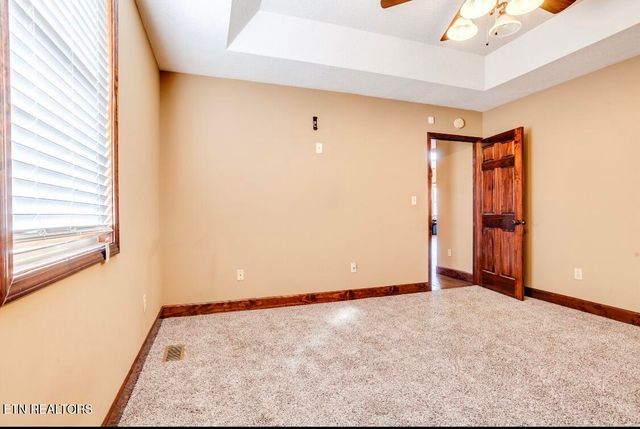 1200 HICKORY STAR Rd, Maynardville, TN 37807