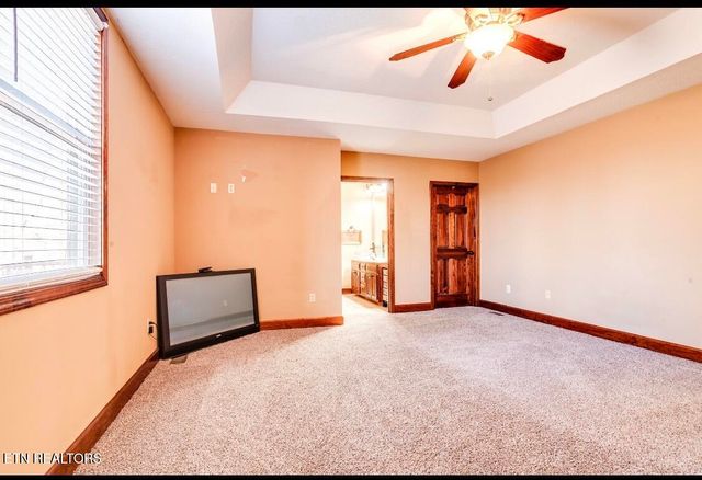 1200 HICKORY STAR Rd, Maynardville, TN 37807