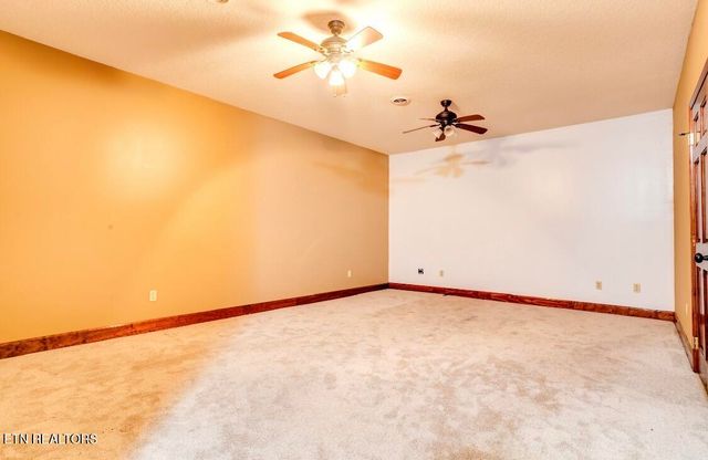 1200 HICKORY STAR Rd, Maynardville, TN 37807