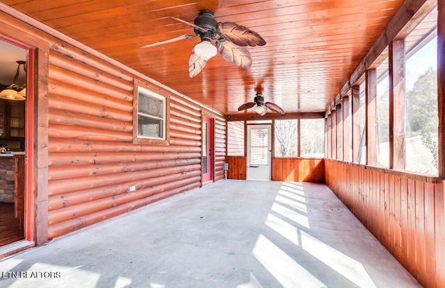 1200 HICKORY STAR Rd, Maynardville, TN 37807