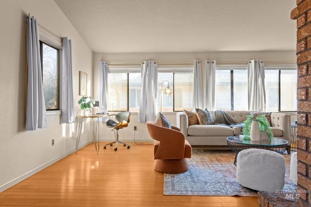 2315 N 23rd St, Boise, ID 83702