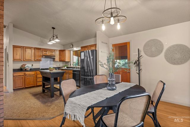 2315 N 23rd St, Boise, ID 83702