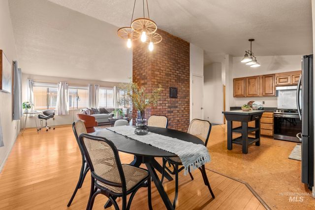 2315 N 23rd St, Boise, ID 83702