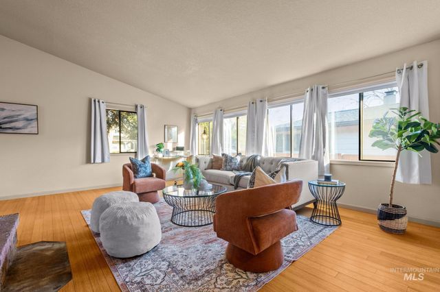 2315 N 23rd St, Boise, ID 83702