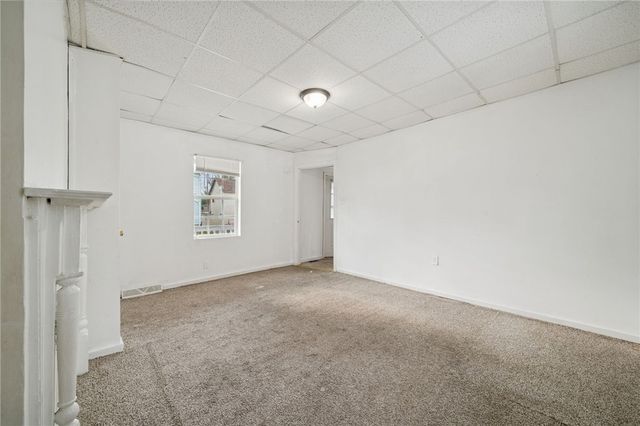 135 SEARIGHT AVE, Uniontown, PA 15401