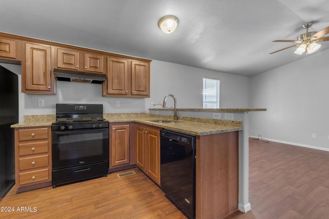 1650 S ARIZONA Avenue 240, Chandler, AZ 85286