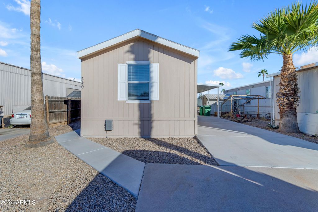 1650 S ARIZONA Avenue 240, Chandler, AZ 85286 — photo 2