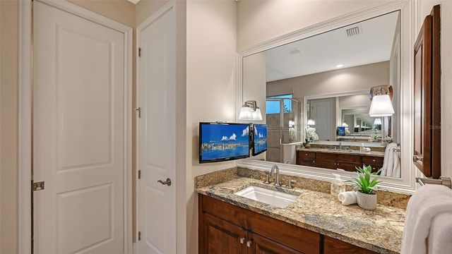 14725 NEWTONMORE LANE, Lakewood Ranch, FL 34202