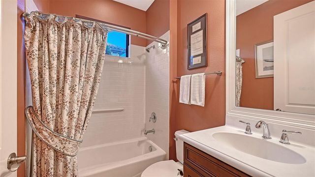 14725 NEWTONMORE LANE, Lakewood Ranch, FL 34202