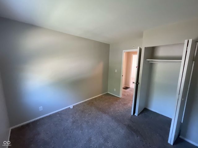 9111 E 34th Street, Indianapolis, IN 46235