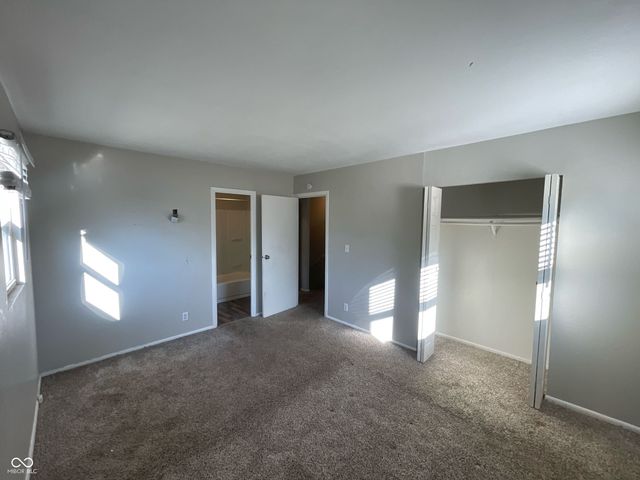 9111 E 34th Street, Indianapolis, IN 46235