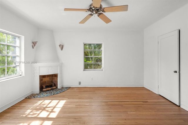 750 Espanola Way 9, Miami Beach, FL 33139