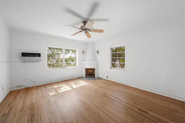 750 Espanola Way 9, Miami Beach, FL 33139