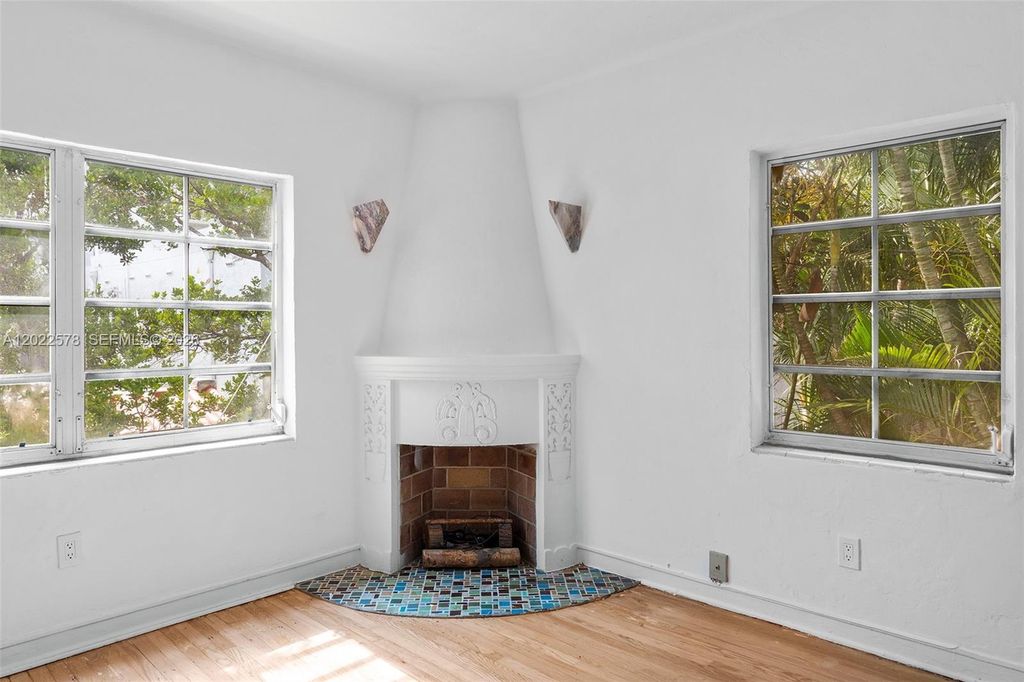 750 Espanola Way 9, Miami Beach, FL 33139