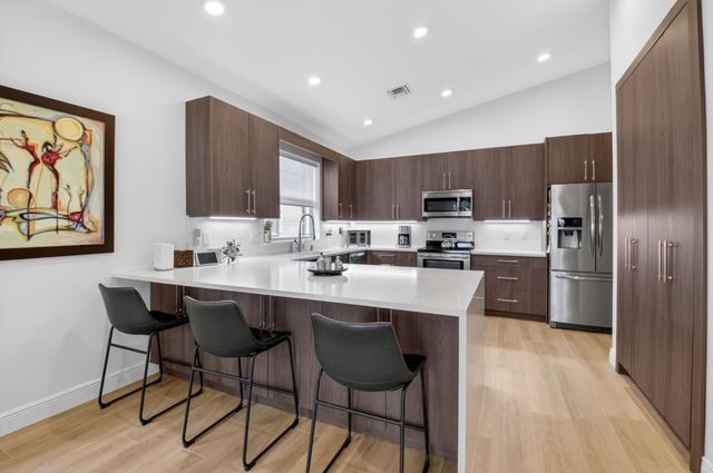 6609 Via Alfieri, Lake Worth, FL 33467