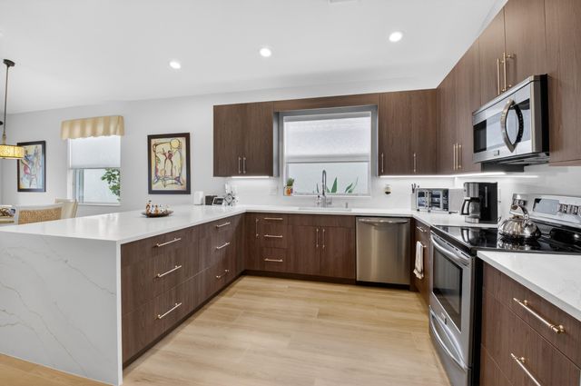 6609 Via Alfieri, Lake Worth, FL 33467