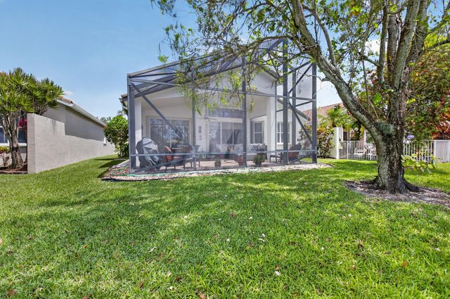 6609 Via Alfieri, Lake Worth, FL 33467