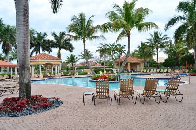 6609 Via Alfieri, Lake Worth, FL 33467
