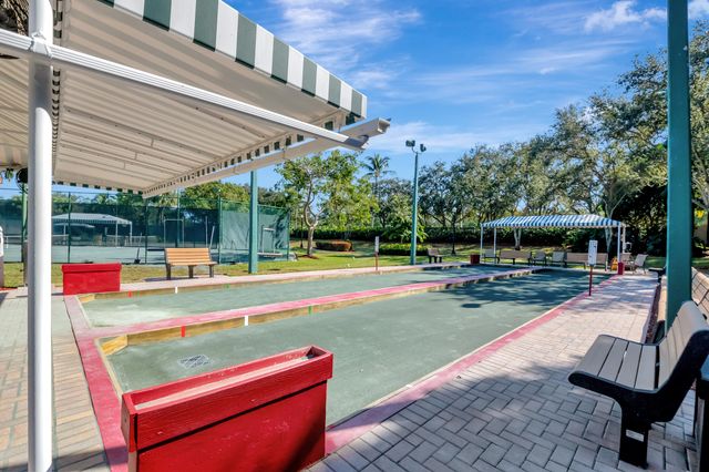 6609 Via Alfieri, Lake Worth, FL 33467