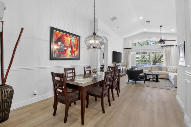 6609 Via Alfieri, Lake Worth, FL 33467