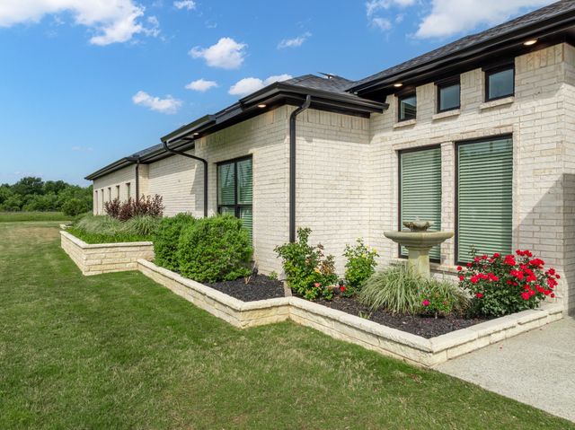 22277 Greenbriar Drive, Whitney, TX 76692