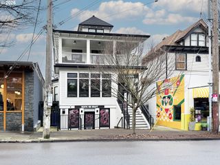 919 Nw 23RD Ave, Portland, OR 97210