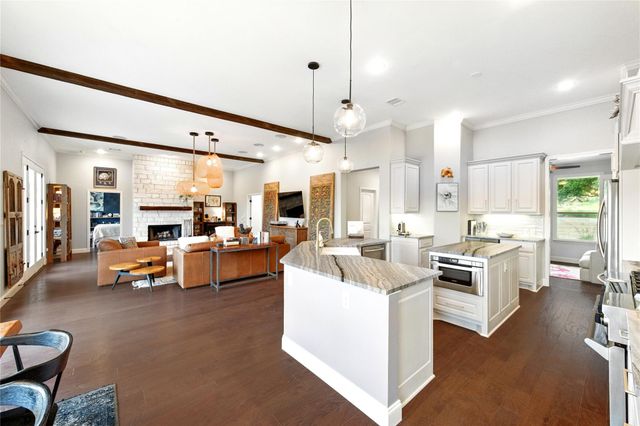 4115 NOON DAY CV, Spicewood, TX 78669
