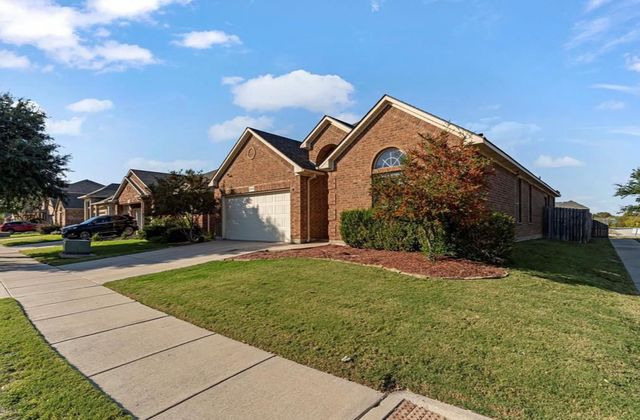 3200 Hornbeam Street, Denton, TX 76226