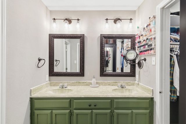 1412 Wood Creek Drive, Flower Mound, TX 75028