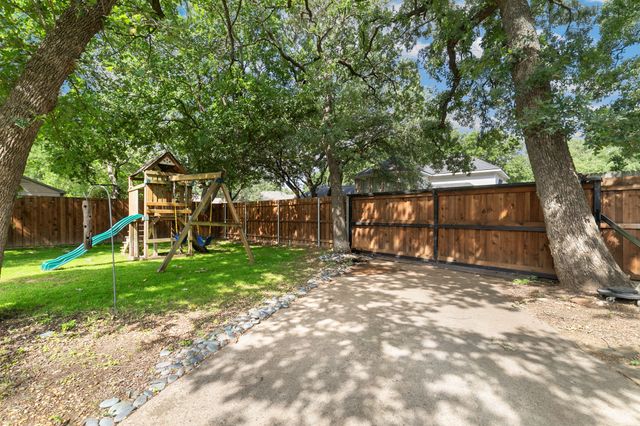 1412 Wood Creek Drive, Flower Mound, TX 75028