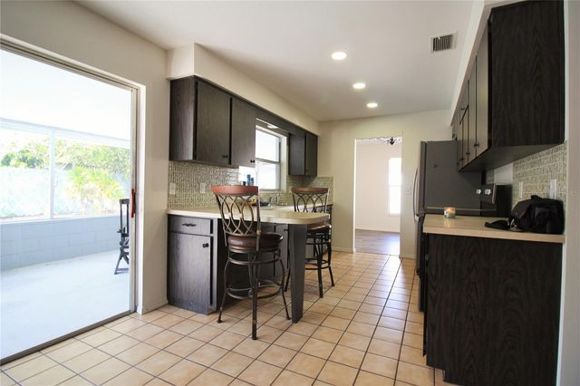 390 LILAC ROAD, Casselberry, FL 32707