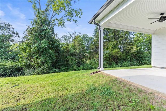 98 Winchester Drive, Rossville, GA 30741