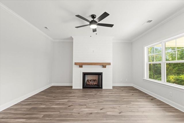 98 Winchester Drive, Rossville, GA 30741