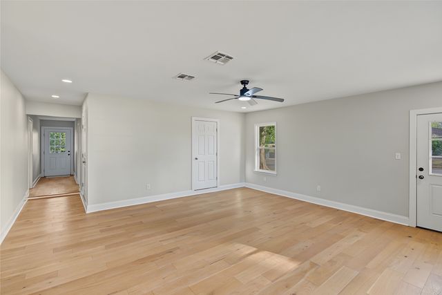 4021 Glen Street, Bossier City, LA 71112