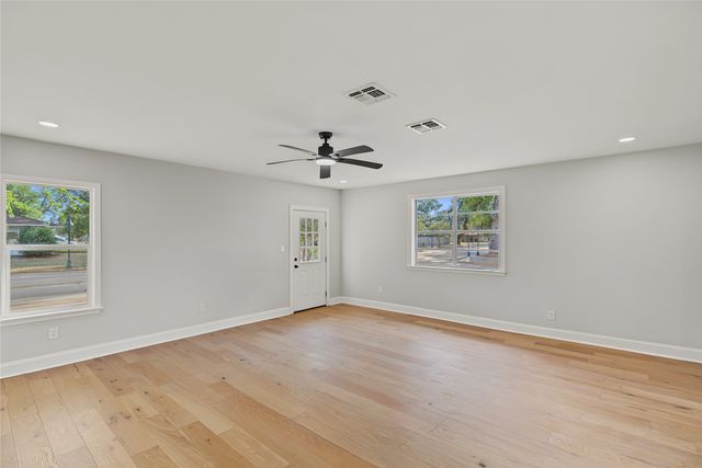 4021 Glen Street, Bossier City, LA 71112