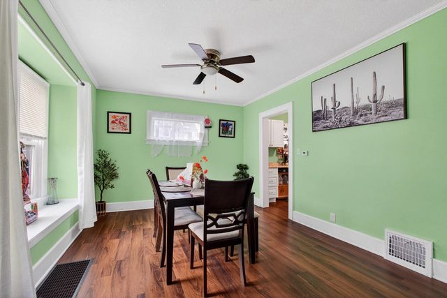 1616 25th Avenue, Moline, IL 61265