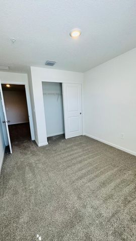 629 Salisbury Circle, Fort Pierce, FL 34982