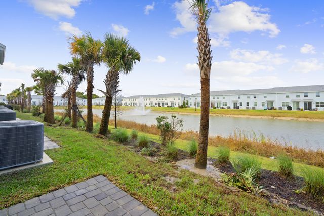 629 Salisbury Circle, Fort Pierce, FL 34982